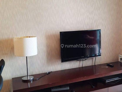Sewa Apartemen Tharmin Executive 1 Bedroom Lantai Tinggi Furnished