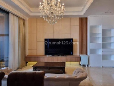 Sewa Apartement Bagus District 8 Senopati 3 BR 228 M2