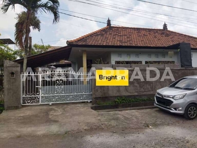 Sewa Rumah Style Villa 1 Lantai 2 Kamar Gatsu Timur Sekar Jepun Dentim