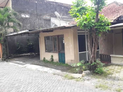 Tanah bonus rumah di caturtunggal belakang hotel lafayet