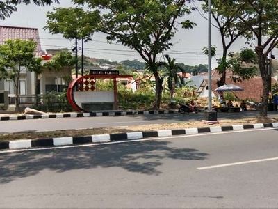 Tanah Premium Nempel Jalan Raya Di Manyaran Semarang