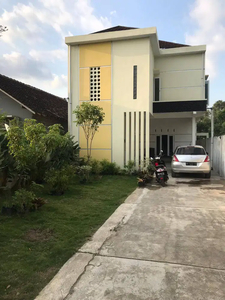 Dijual Kos Putri, 200 Meter Jl. Selokan Mataram Yogyakarta