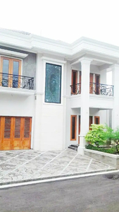 Dijual rumah baru cantik siap huni di Klender