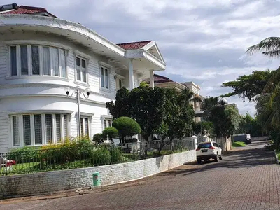 Dijual Rumah di VGI kelapa gading