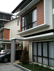 Dijual Rumah Fully Furnsihed di Lembang Bandung Harga Terbaik