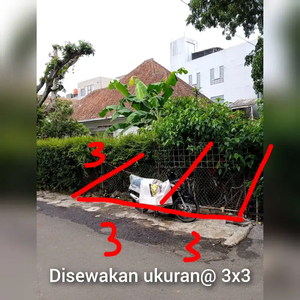 Disewakan lahan/lapak depan sekolah SMA BPK 1 PENABUR