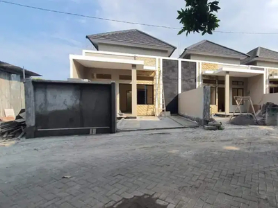 RUMAH BARU MINIMALIS PEDURUNGAN SEMARANG