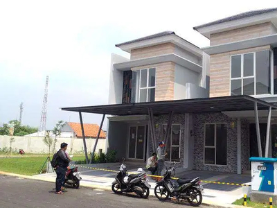 Rumah Baru Siap Huni, Murah Di Jakarta Garden City Jgc, Cakung Jakarta