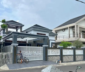 Rumah mewah di pango kecamatan ulekareng kota madya banda Aceh