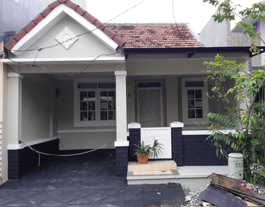 Rumah Minimalis Siap Huni Seberang Taman Budaya Sentul City, Bogor