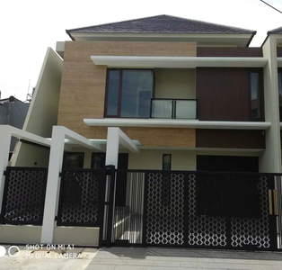 BRAND NEW DIJUAL RUMAH DI CEMPAKA PUTIH TENGAH JAK-PUS (2lantai)