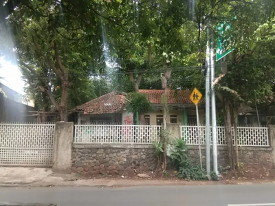 Di jual rumah di jagakarsa pinggir jalan angkot secara lelang