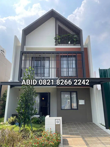 dijual rumah di cluster strozzi gading serpong 3 lantai attic