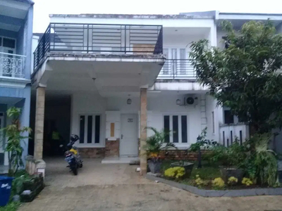 DIJUAL RUMAH DI CLUSTER VENESIA, SENTUL CITY (SSR433)