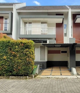 Dijual Rumah di Rancamaya Golf Estate Kota Bogor