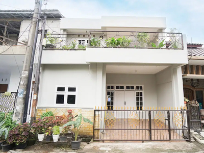 Dijual Rumah Luas 6 Kamar, Komplek Sekneg, Tangerang, 10 Menit Ke Tol