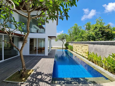 Private VIlla With Six Bedroom in Ungasan Bali