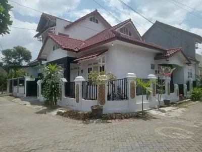 Rumah Cantik Hook Dlm Perum Dijual Dekat Jogja Kota Sleman Yogyakarta