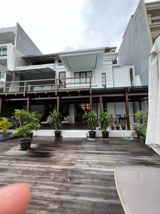 Rumah Mewah Pantai Mutiara Private Dermaga SHM