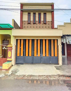 Rumah minimalis 2 lantai di Banjarsari