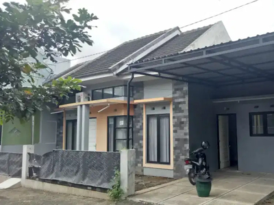 Rumah minimalis lokasi dekat Suhat dekat kampus ternama UB UMM ITN