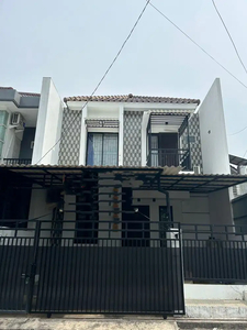 Rumah Minimalis Turun Harga di Pakuwon City Puri Asri Siap Huni