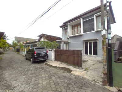 Rumah Murah Minimalis 2 Lantai Tanah Luas Seputar Jogja Bay Maguwo