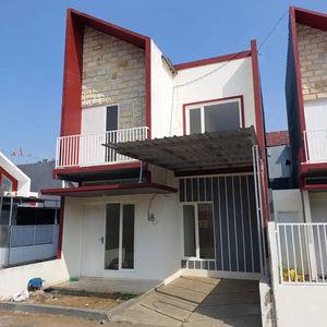 Rumah murah modern 2 lantai bandara malang