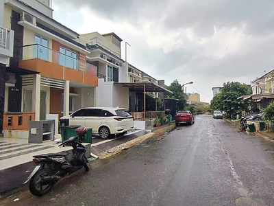 Rumah Siap Huni 3,5 Lantai di Anggrek Mas 3 Dijual