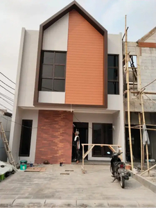 Rumah Siap Huni Pondok Kelapa Jaktim Dkt Pintu Tol Becakayu Kalimalang