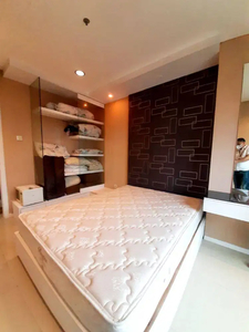 Sewa Apartement Thamrin Residence High Floor 2BR Furnished South View