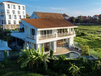 Villa Strategis Dengan View Sawah Berawa Canggu Bali
