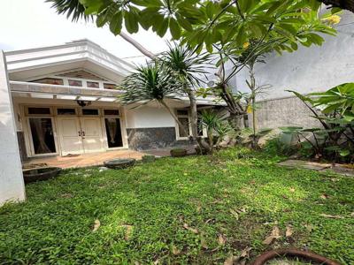 Dijual Rumah Simpang Darmo Permai Selatan V Surabaya Barat