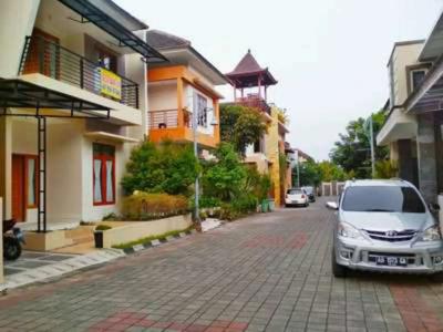 Rumah Pondok Permai Palagan Dekat The Paradise Monjali, Hyatt,Al Azhar