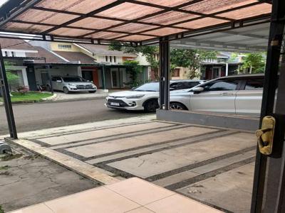 Rumah siap huni renovasi 1.1/2 lantai grand wisata super murah