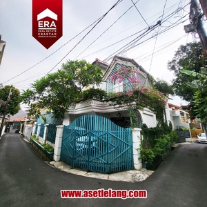 Dijual Rumah Jl. Tebet Barat Dalam, Tebet Barat LT171 LB300 - Jakarta Selatan