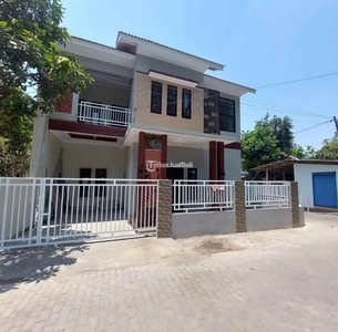 Dijual Rumah Siap huni Posisi Hook Lokasi Strategis - Sleman Yogyakarta