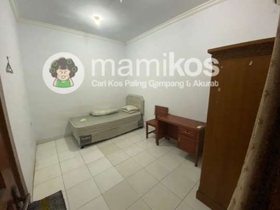 Kost Ibu Ira Tipe A Senen Jakarta Pusat