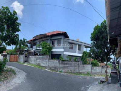 Rumah Megah Dan Mewah di Nusa Dua, Lingkungan Perumahan