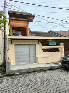 1568. Rumah kost Jl. Siwalankerto Permai I Surabaya Selatan