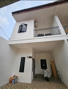 dijual cepat rumah di Bintara jaya murah