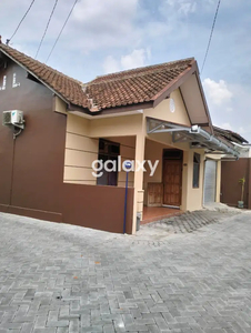 DIJUAL RUMAH 2 LANTAI di Jl.Kabupaten (dalam Ringroad) - WI