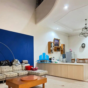 Dijual rumah mewah cluster Villa Gading Indah harga istimewa