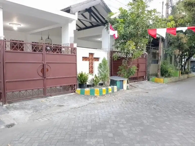 Dijual Rumah Siap Huni Blok Depan Rungkut Barata Surabaya