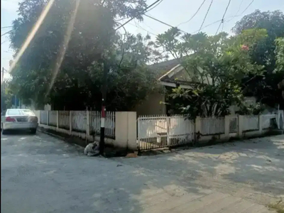 JUAL CEPAT, NO NEGO !! Rumah 180m2 di Bintara