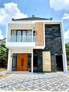 Rumah 2 Lantai Model Bali Modern Kualitas Bata Merah Pamulang
