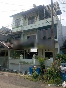 Rumah 3 Lantai di Bumi Asri Sukapura, Bandung