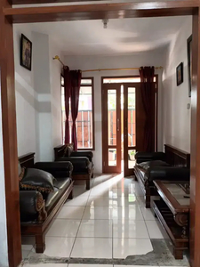 Rumah Cibolerang Bandung Siap Huni