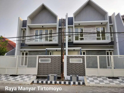 Rumah Gress 2Lt Sangat Strategis Raya Manyar Tirtomoyo