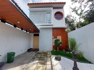 Rumah Modern Nuansa Jepang Di Sleman Yogyakarta